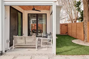 1101 1/2 Fiesta St, Austin, TX 78702 - Photo 30