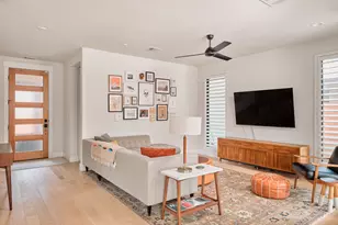 1101 1/2 Fiesta St, Austin, TX 78702 - Photo 10