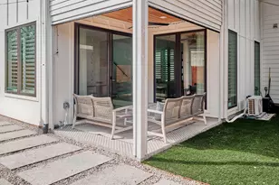 1101 1/2 Fiesta St, Austin, TX 78702 - Photo 6