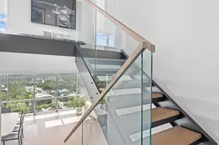 300 Bowie St, Austin, TX 78703 - Photo 8