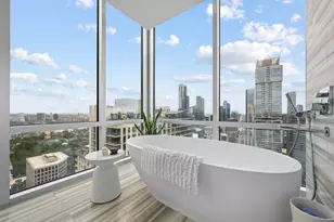 300 Bowie St, Austin, TX 78703 - Photo 18