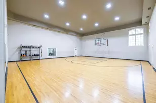 12215 Hunters Chase Dr, Austin, TX 78729 - Photo 26