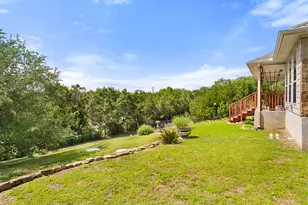 906 Daviot Dr, Spicewood, TX 78669 - Photo 6