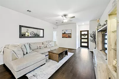 761 Long Run, Liberty Hill, TX 78642 - Photo 4