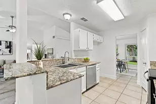 8817 Black Oak St, Austin, TX 78729 - Photo 16