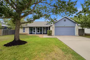 8817 Black Oak St, Austin, TX 78729 - Photo 6