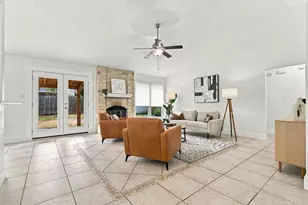 8817 Black Oak St, Austin, TX 78729 - Photo 10