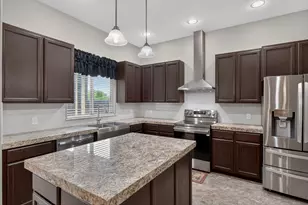 212 Knights Row Row, Cottonwood Shores, TX 78657 - Photo 10