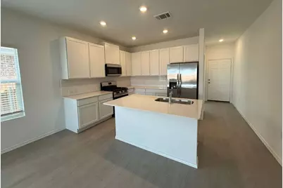 109 Imola Street, Hutto, TX 78634 - Photo 20