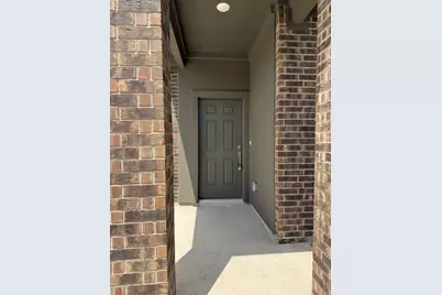 109 Imola Street, Hutto, TX 78634 - Photo 4
