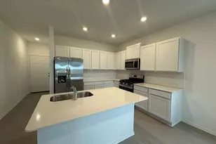 109 Imola St, Hutto, TX 78634 - Photo 12