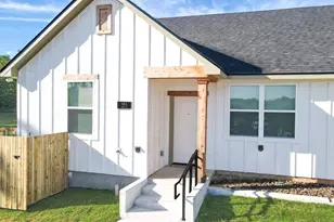 603 N Echols Street Unit #A and B, Caldwell, TX 77836 - Photo 2