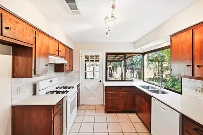 5307 Presidio Road, Austin, TX 78745 - Photo 16