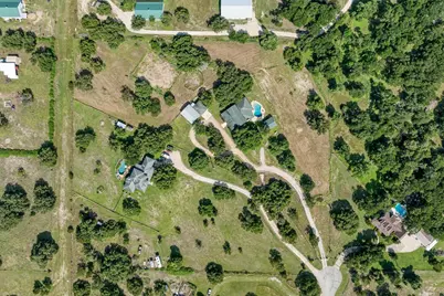 480 Mustang Mesa, Liberty Hill, TX 78642 - Photo 40