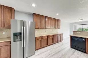 530 Sheep Trail Dr, Kyle, TX 78640 - Photo 14