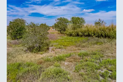 5915 Guettermann Ehler Road, Muldoon, TX 78949 - Photo 24