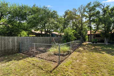 4120 Granada Drive, Georgetown, TX 78628 - Photo 18