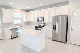 2604 Pecan Island Dr, Leander, TX 78641 - Photo 2