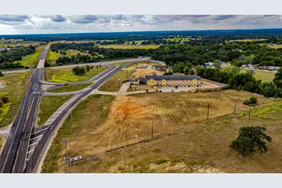 227 N US Highway 77, Rockdale, TX 76567 - Photo 14