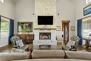 283 Soaring Eagles Dr, Fredericksburg, TX 78624 - Photo 6