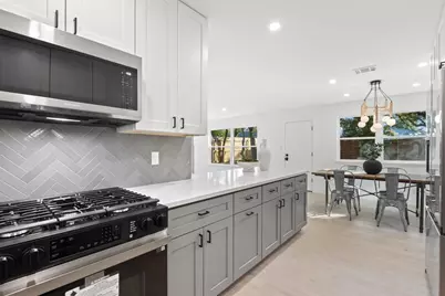 7729 Croftwood Drive, Austin, TX 78749 - Photo 8