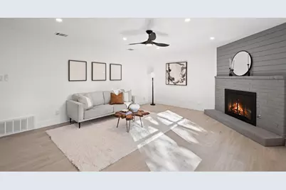 7729 Croftwood Drive, Austin, TX 78749 - Photo 16