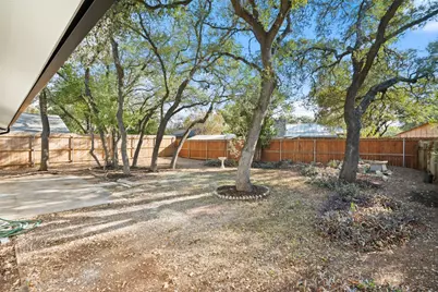 7729 Croftwood Drive, Austin, TX 78749 - Photo 34