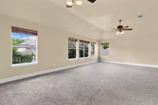 10128 Channel Island Dr, Austin, TX 78747 - Photo 34