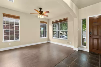 10128 Channel Island Drive, Austin, TX 78747 - Photo 6