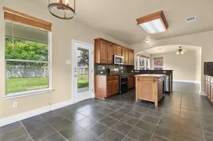 10128 Channel Island Dr, Austin, TX 78747 - Photo 30