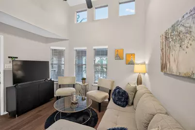 2104 Cullen Avenue #7-211, Austin, TX 78757 - Photo 2