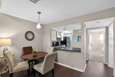2104 Cullen Avenue #7-211, Austin, TX 78757 - Photo 4