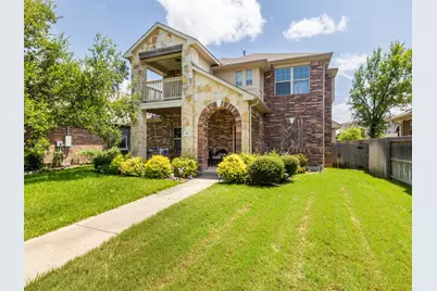 201 Sycamore Street, Georgetown, TX 78633 - Photo 2