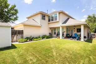 201 Sycamore St, Georgetown, TX 78633 - Photo 28