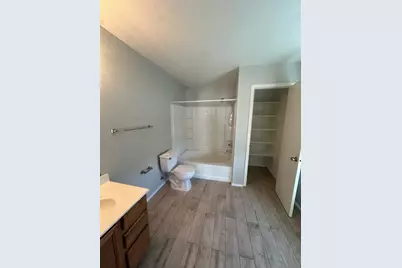 102 Blanco Woods Boulevard, Elgin, TX 78621 - Photo 12