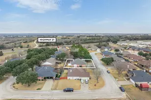 112 Ruby St, Caldwell, TX 77836 - Photo 28