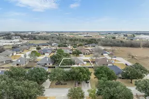 112 Ruby St, Caldwell, TX 77836 - Photo 32