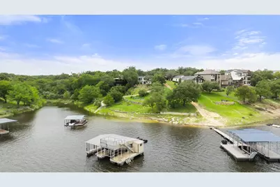 1201 Lakeshore Drive, Spicewood, TX 78669 - Photo 32