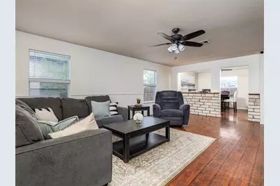 109 Killian Loop, Hutto, TX 78634 - Photo 10