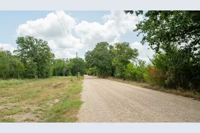 418-E County Road 405, Buckholts, TX 76518 - Photo 14