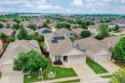 6905 Vail Ridge Street, Austin, TX 78744 - Photo 2