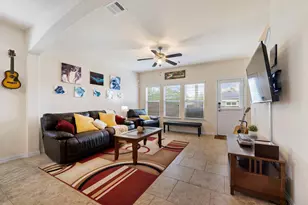 6905 Vail Ridge St, Austin, TX 78744 - Photo 10