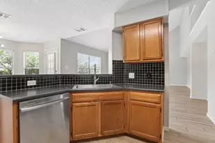 15301 Ecorio Dr, Austin, TX 78728 - Photo 12