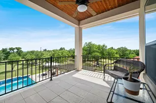 638 Strada Luca, Florence, TX 76527 - Photo 20