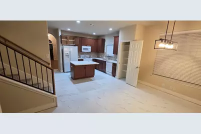 8600 Wood Stork Drive #373, Austin, TX 78729 - Photo 4