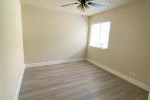 8600 Wood Stork Dr, Austin, TX 78729 - Photo 18