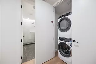 610 Davis St, Austin, TX 78701 - Photo 8