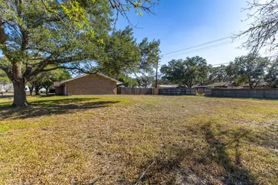 Tbd Kallus Street, Schulenburg, TX 78945 - Photo 2