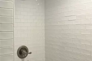 2220 Leon St, Austin, TX 78705 - Photo 14