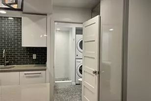 2220 Leon St, Austin, TX 78705 - Photo 10